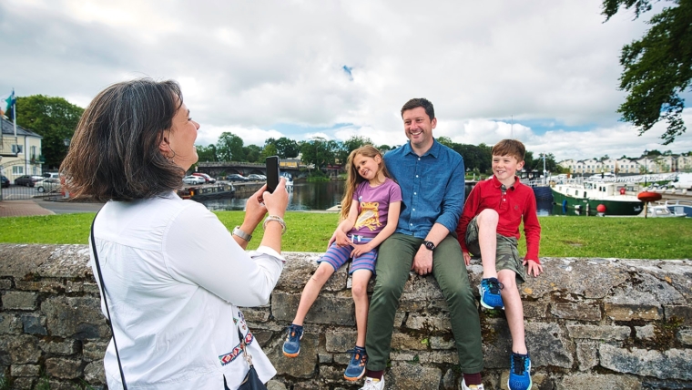 Why River Meadow House is Ideal for Families and Groups of 7